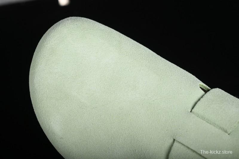 Birkenstock Arizona Soft Footbed Sandals with Suede Leather and Lambswool Lining - G.D4