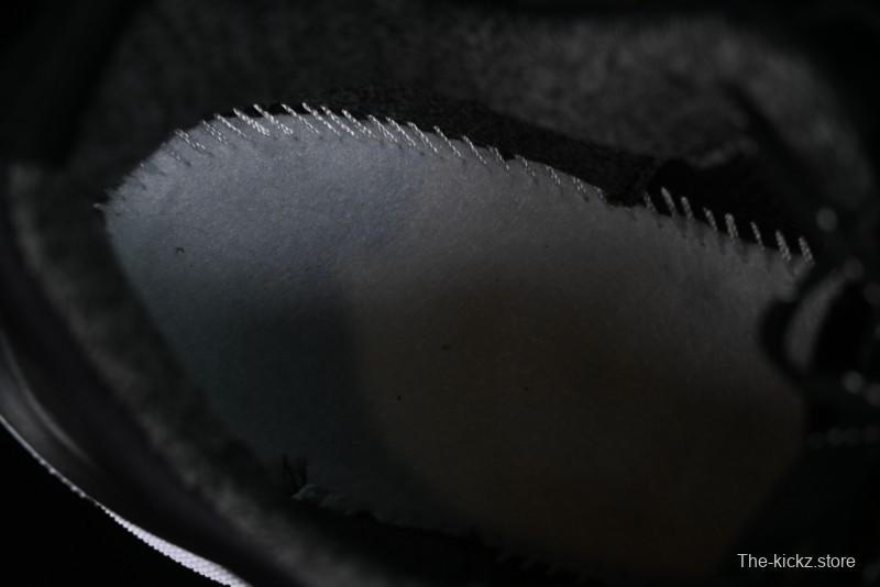 Nike Infinity Run 4 Gore-Tex Waterproof Road Running Shoes - FB2204-001
