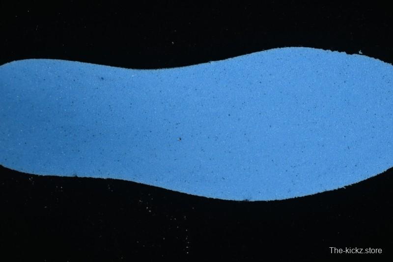 Nike Air Jordan Legacy 312 Low Sneakers with Velcro Strap and Triple Design - HV1811-101