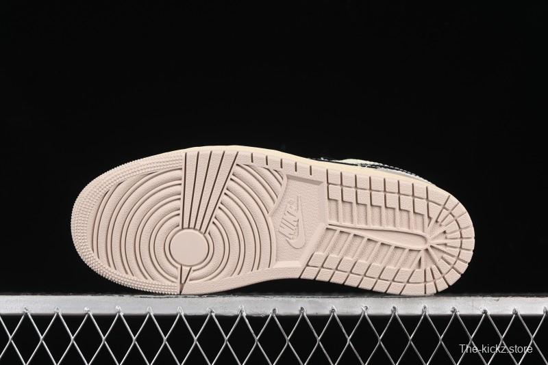 Nike Air Jordan 1 Low Retro Basketball Shoes with Classic Design - HQ3440-101