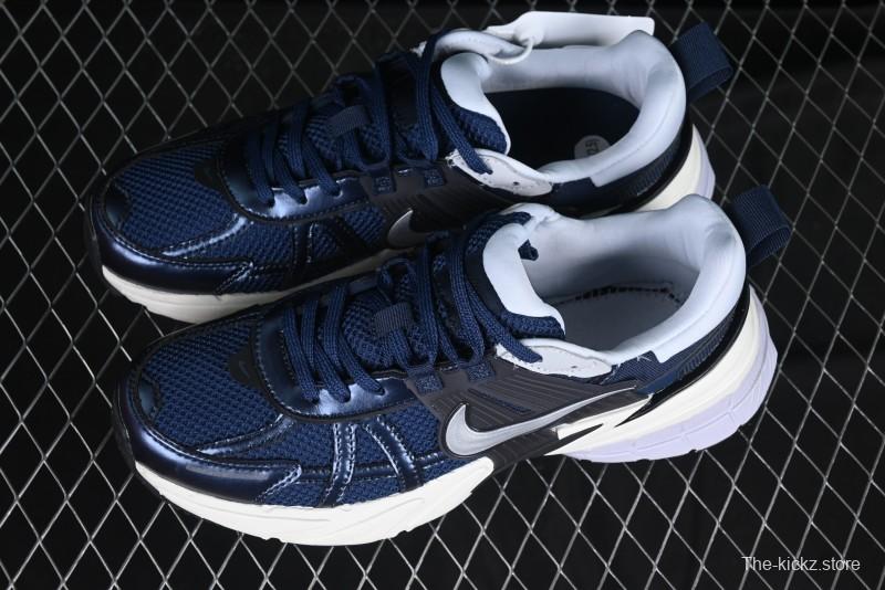 Nike Runtekk V2K Retro Low-Top Running Shoes with Cushlon Midsole and Anti-Slip Design - HJ4497-400