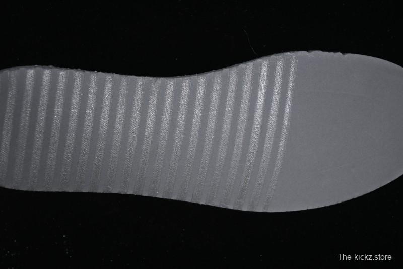 Nike SB Dunk Low UN Collaboration Anniversary Custom Sneakers with Black Swoosh - DJ2024-068