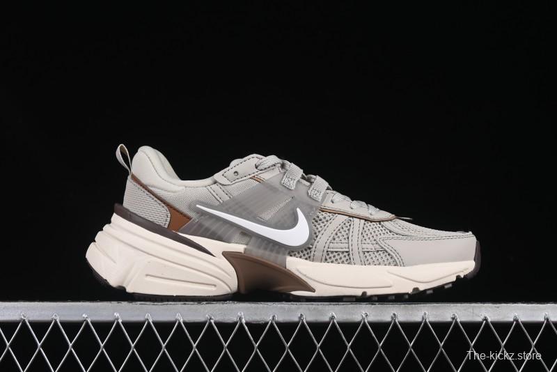 Nike Runtekk Run Retro Low-Top Running Shoes with Cushlon Midsole and Anti-Slip Design - FN0738-107