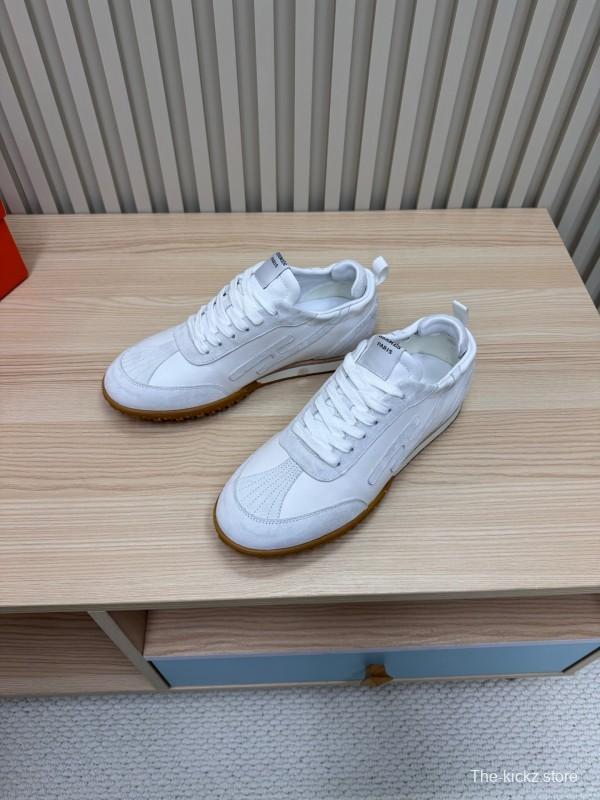 2025 Unisex Hermès White Suede Down Fabric Sneakers Top Version LY00310