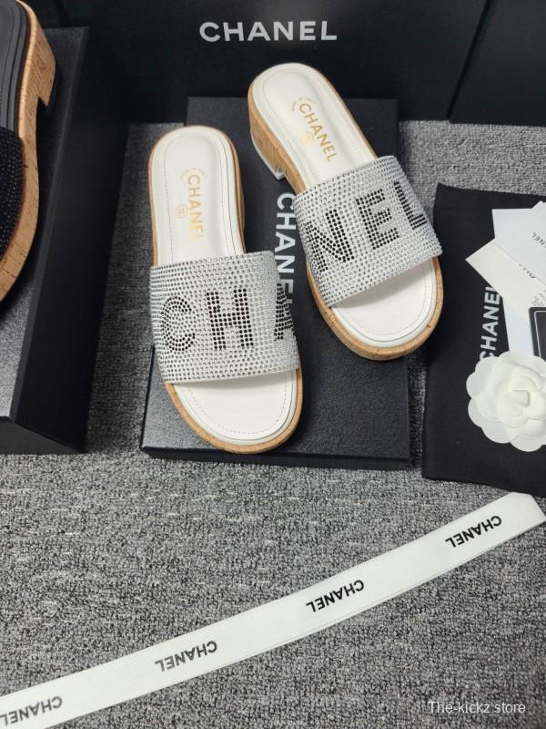 2025 Slippers Chanel White Crystal Slide LY00260