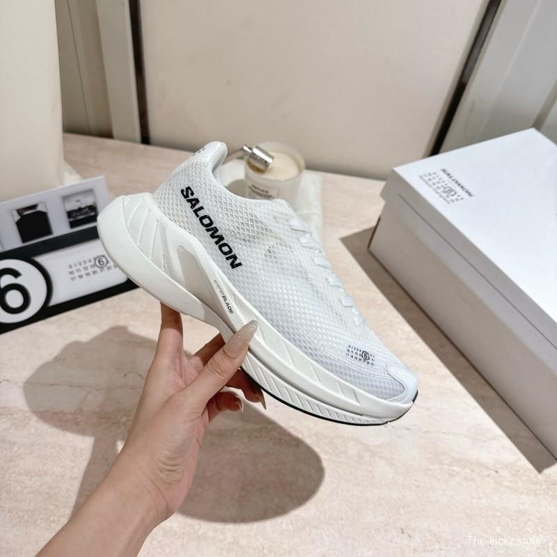2025 Unisex MM6 Maison Margiela White Polyester Polyurethane Rubber Road Running Shoes Collaboration KFY00330