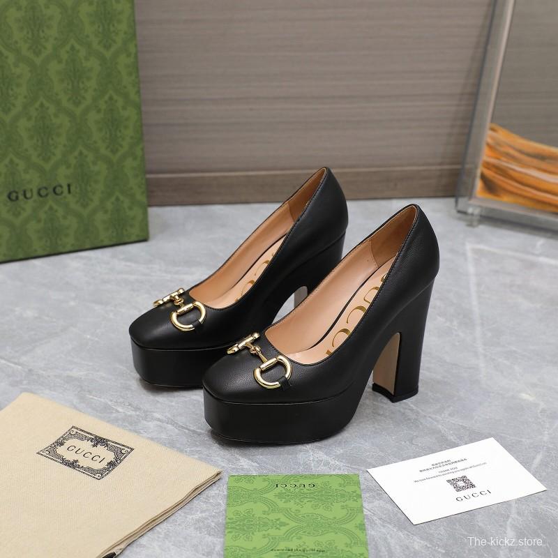 2025 Women Gucci Black Sheep Leather Platform Pumps KFY00320