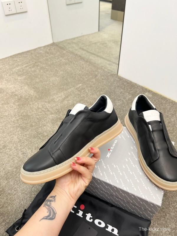 Kiton Men's Four Seasons Classic Casual Slip-On Loafer - AS00320