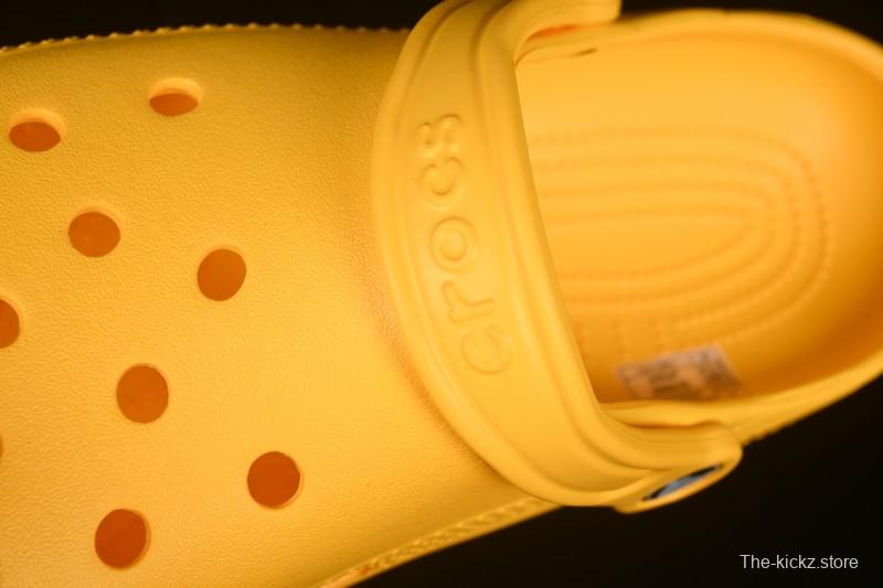 Crocs Classic Two-Way Beach Clog Sandals - B.D4