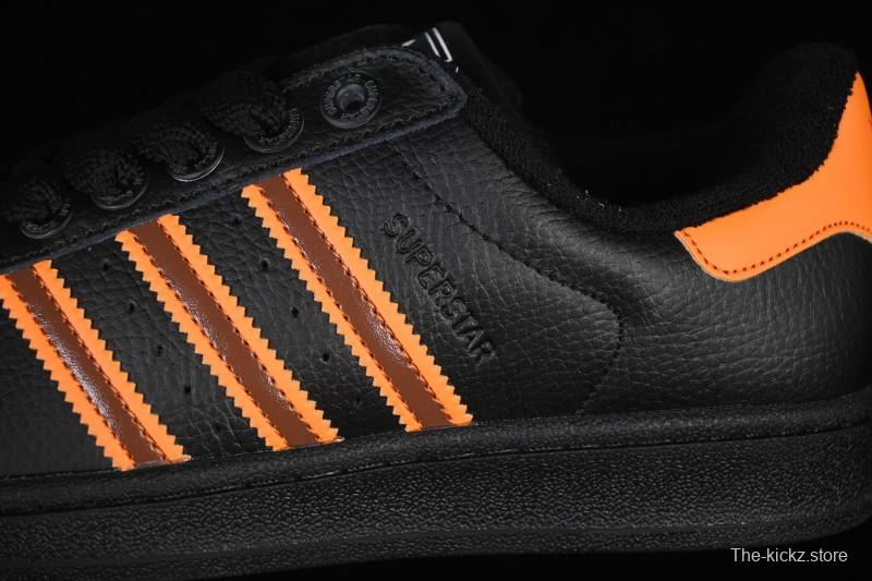 Adidas Superstar II Casual Sneakers with Shell Toe Design - JQ6469