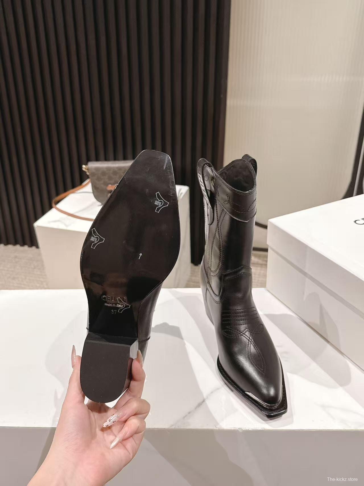 CELINE Fashion Boots Retro Style with Arch de Triomphe Logo - LY00440