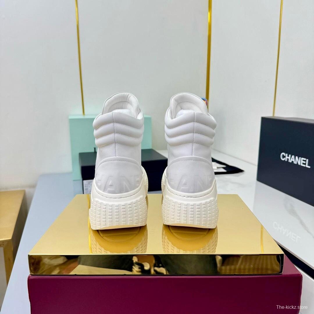 Chanel 2025 SS Short Boots Essential Heavy Duty Autumn Winter Collection - LY00400