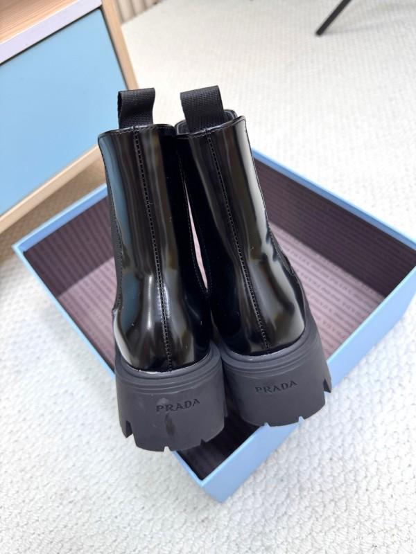 Prada Spring/Summer 2025 Platform Ankle Boots - LY0340