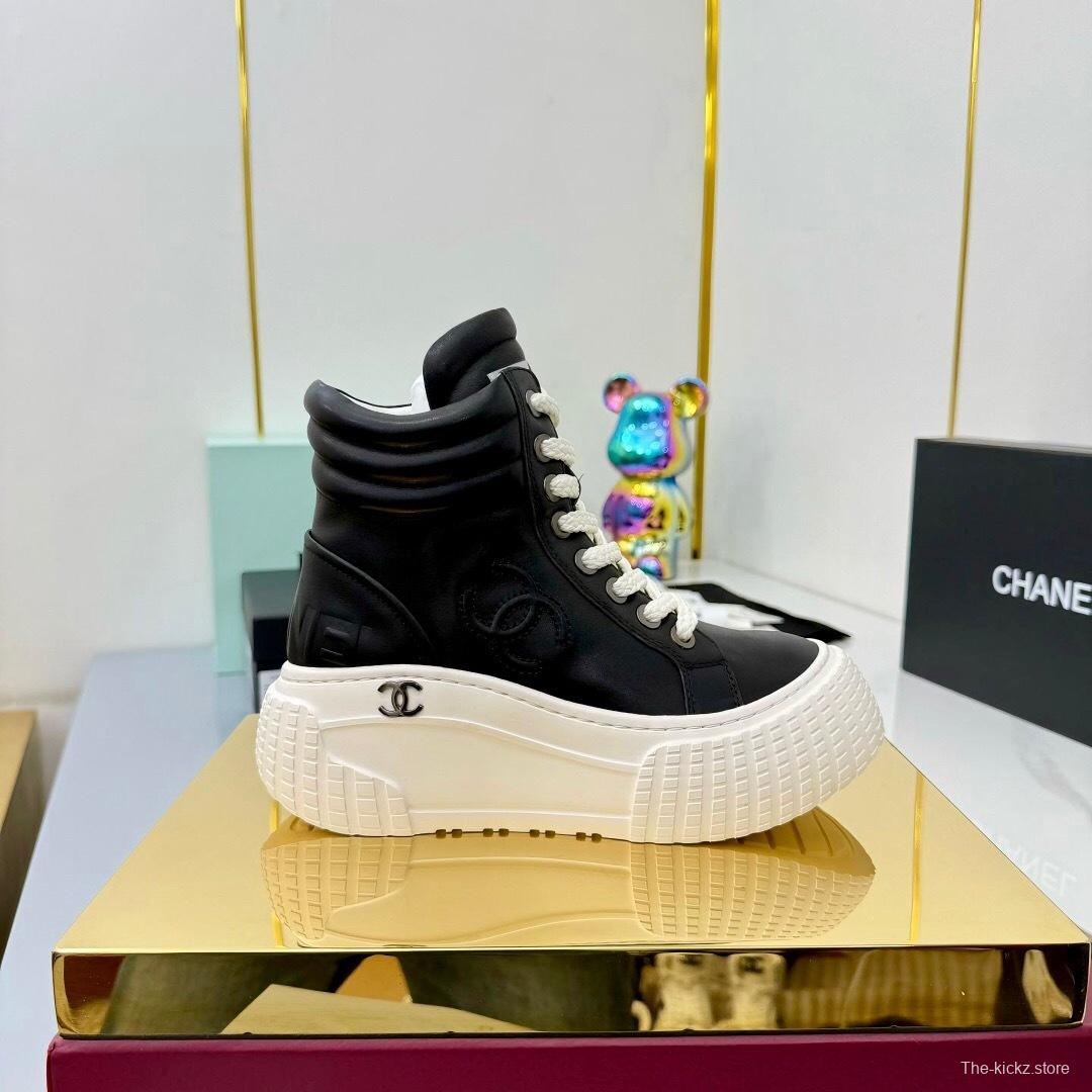 Chanel 2025/SS Classic Short Boots Essential for Autumn/Winter Season - LY00400