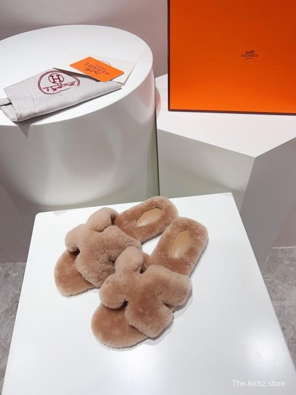 Hermès Teddy Wool H Slippers Flat Sole Fur Slides - LY00240