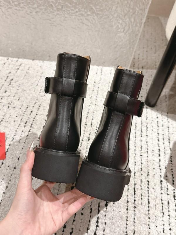 Valentino 2025 SS Collection Metal Element Short Boots - LY00330