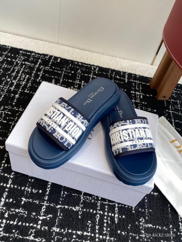 Dior Spring Summer 2025 Latest Ultra-Light Foam Sole Beach Sandals - KFY00260