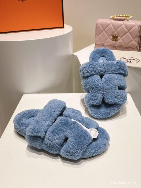 H Love Erjiu Full Wool Slippers with Slightly Curled Wool Design - LY00270