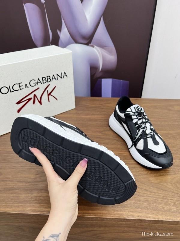 Dolce & Gabbana 2025 SS Casual Shoes with Exaggerated Fashion Style - AS00320